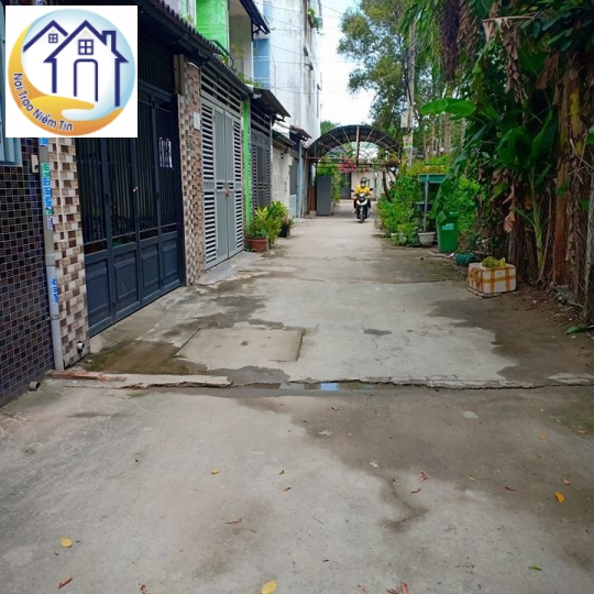 Bán căn nhà sổ hồng riêng, DT:4x16,5m, sàn BTCT, đúc 1 Trệt  1 Lầu , 2PN, 2WC - gía chỉ 2,65 tỷ